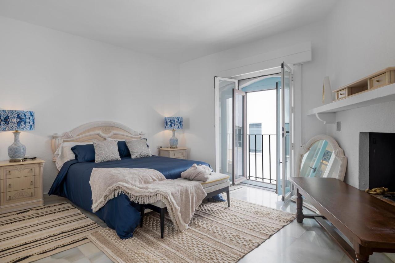 Apartamento Luxurious Frontline Penthouse In Puerto Banus Marbella Exterior foto