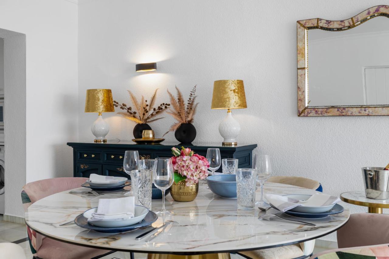 Apartamento Luxurious Frontline Penthouse In Puerto Banus Marbella Exterior foto